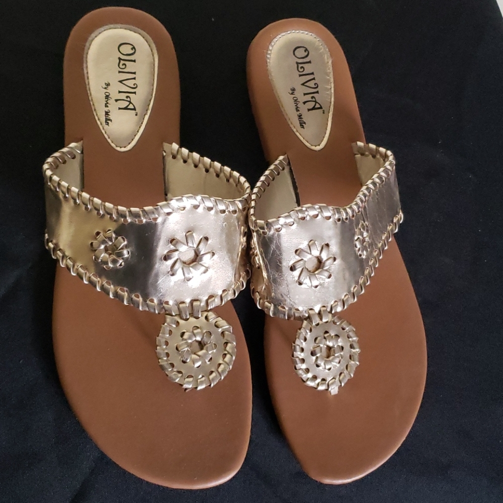 Sandals - Picture 2 of 4